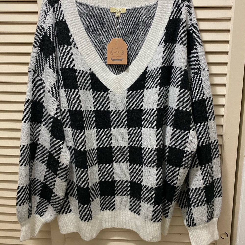 Buffalo Plaid V Neck Knit Sweater